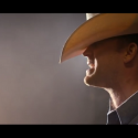 Justin Moore – You Look Like I Need a Drink [VIDEO]