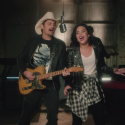 Brad Paisley and Demi Lovato – Without A Fight [VIDEO]